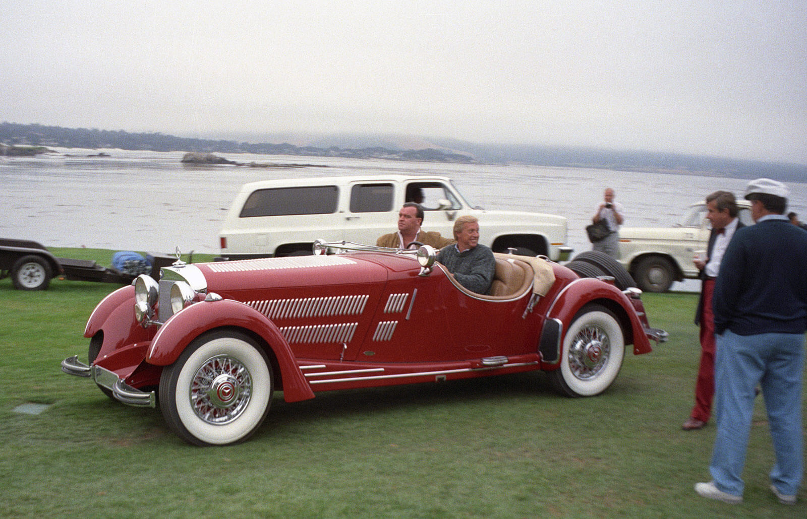 Don Williams takes to the 1991 competition field in his 1939 Mercedes-Benz 540K Special Cabriolet.