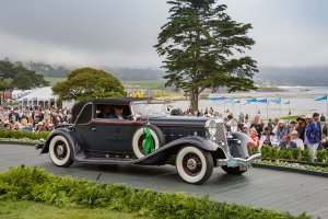 1933 Chrysler CL Imperial Custom De Villars Cabriolet