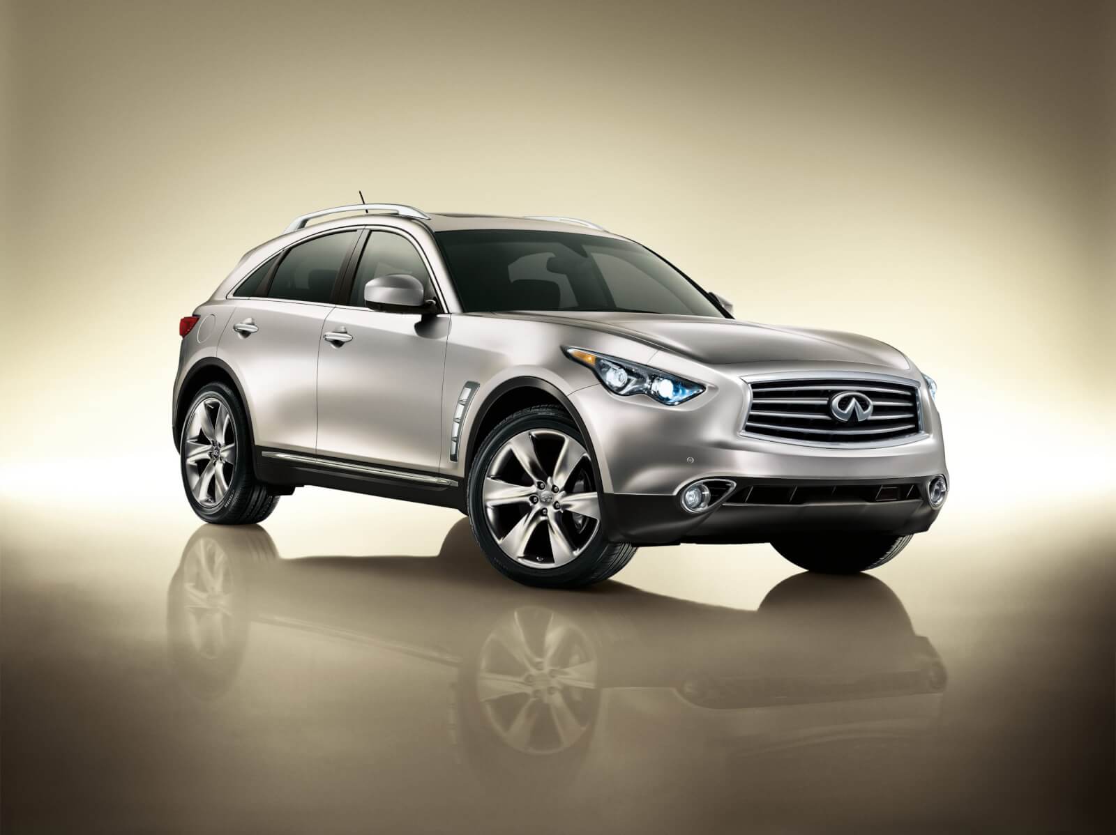 INFINITI FX50